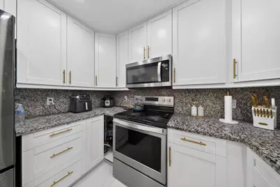 849 Camellia Drive, Royal Palm Beach, FL 33411 - Photo 13