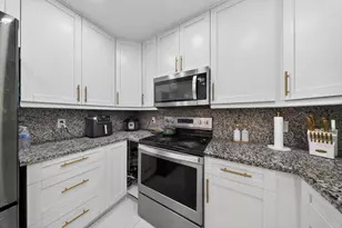 849 Camellia Dr, Royal Palm Beach, FL 33411 - Photo 13