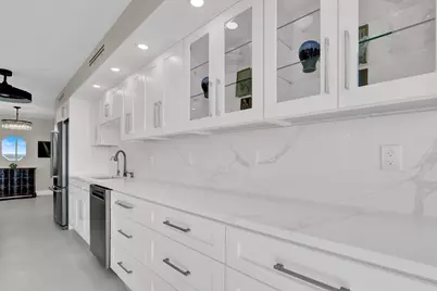 5510 N Ocean Drive #22d, Singer Island, FL 33404 - Photo 7