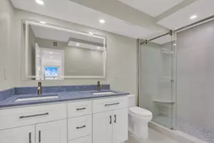 5510 N Ocean Dr, Singer Island, FL 33404 - Photo 29