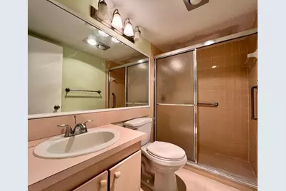 97 Sussex E, West Palm Beach, FL 33417 - Photo 5