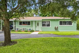 6400 Carambola Cir, West Palm Beach, FL 33406 - Photo 3