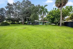 6400 Carambola Cir, West Palm Beach, FL 33406 - Photo 7