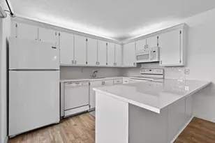 310 3rd Ct, Palm Beach Gardens, FL 33410 - Photo 3