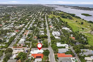 831 N Lakeside Dr, Lake Worth Beach, FL 33460 - Photo 53