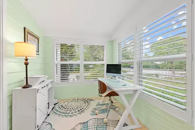 831 N Lakeside Drive, Lake Worth Beach, FL 33460 - Photo 9