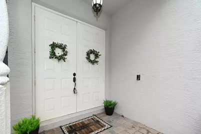 287 Berenger Walk, Wellington, FL 33414 - Photo 3