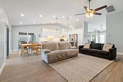 4147 Beech Avenue, Palm Beach Gardens, FL 33410 - Photo 11