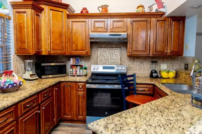 464 Emerald Cove Loop, Lakeland, FL 33813 - Photo 9