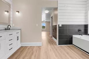 2011 Hartt Rd, Sebring, FL 33870 - Photo 19