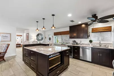 1521 Venus Avenue, Jupiter, FL 33469 - Photo 5