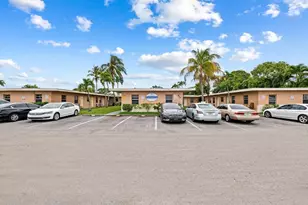 825 SW 10th Terrace, Fort Lauderdale, FL 33315 - Photo 1