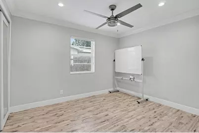 124 SW 11th Avenue, Boynton Beach, FL 33435 - Photo 21