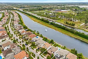 8683 Grand Prix Ln, Boynton Beach, FL 33472 - Photo 35