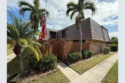 1021 Springdale Circle, Lake Worth Beach, FL 33461 - Photo 1