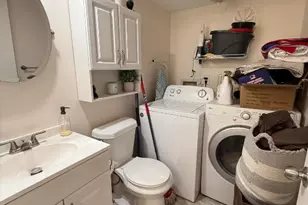 1021 Springdale Cir, Palm Springs, FL 33461 - Photo 25