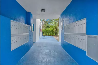 4734 Lucerne Lakes Boulevard E #212, Lake Worth, FL 33467 - Photo 3