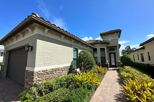 697 SE Fascino Cir, Port Saint Lucie, FL 34984 - Photo 1