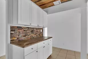 703 5th Pl SW, Vero Beach, FL 32962 - Photo 11