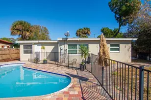 703 5th Pl SW, Vero Beach, FL 32962 - Photo 25