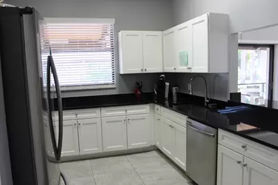 3345 Lucerne Park Drive, Greenacres, FL 33467 - Photo 17