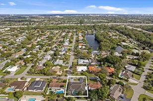 383 Denny Ct, Boca Raton, FL 33486 - Photo 3