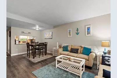 1901 Indian River Boulevard #201, Vero Beach, FL 32960 - Photo 11