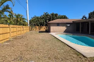 5511 Paleo Pines Cir, Fort Pierce, FL 34951 - Photo 21