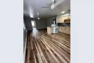 160 E 27th Street #1, Riviera Beach, FL 33404 - Photo 5