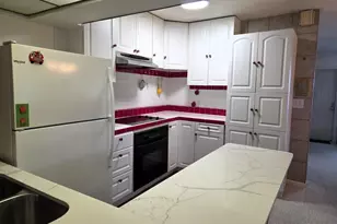 1060 W 26th Ct, Riviera Beach, FL 33404 - Photo 7