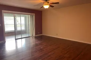 409 Golden River Dr, West Palm Beach, FL 33411 - Photo 5