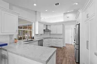 9061 Cypress Hollow Drive, Palm Beach Gardens, FL 33418 - Photo 9