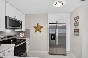 2320 Treasure Isle Dr, Palm Beach Gardens, FL 33410 - Photo 15