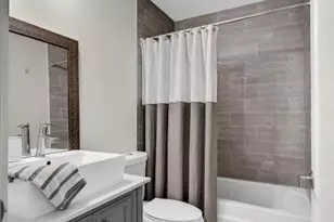 2320 Treasure Isle Dr, Palm Beach Gardens, FL 33410 - Photo 11