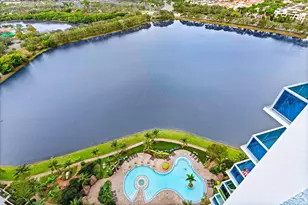 2641 N Flamingo Rd, Sunrise, FL 33323 - Photo 25