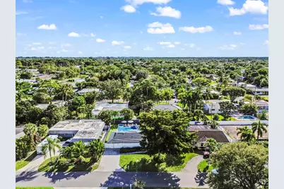 518 SW 28th Avenue, Boynton Beach, FL 33435 - Photo 45