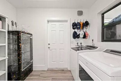 518 SW 28th Avenue, Boynton Beach, FL 33435 - Photo 27