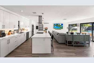 518 SW 28th Avenue, Boynton Beach, FL 33435 - Photo 11