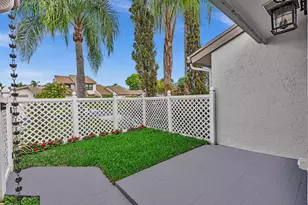 6708 Canary Palm Cir, Boca Raton, FL 33433 - Photo 3