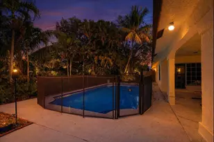 2700 Yarmouth Dr, Wellington, FL 33414 - Photo 3
