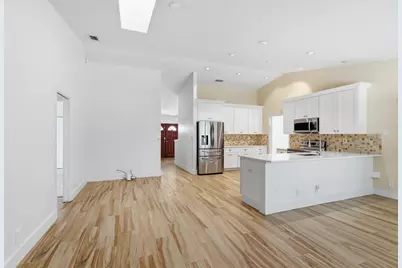 2700 Yarmouth Drive, Wellington, FL 33414 - Photo 9