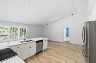 2700 Yarmouth Dr, Wellington, FL 33414 - Photo 11