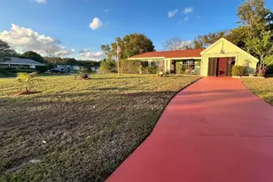 749 SW Watson Pl, Port Saint Lucie, FL 34953 - Photo 3