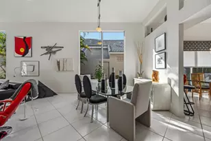 3828 Newhaven Lake Dr, Lake Worth, FL 33449 - Photo 9