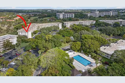 3960 Oaks Clubhouse Drive #512, Pompano Beach, FL 33069 - Photo 9