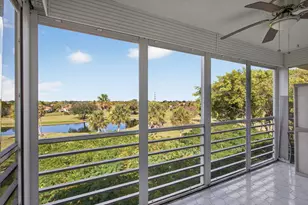 3960 Oaks Clubhouse Dr, Pompano Beach, FL 33069 - Photo 39