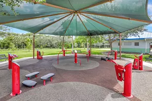 3960 Oaks Clubhouse Dr, Pompano Beach, FL 33069 - Photo 47