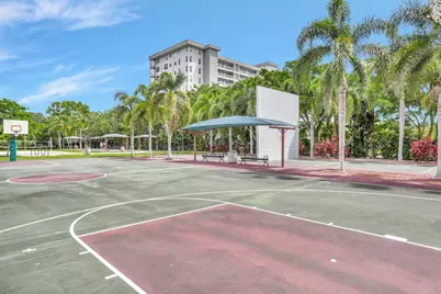 3960 Oaks Clubhouse Drive #512, Pompano Beach, FL 33069 - Photo 59