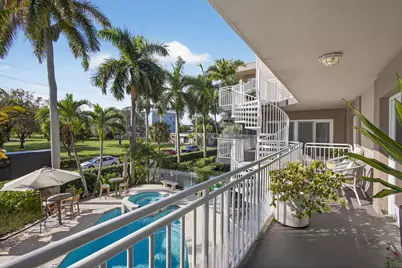 129 S Golfview Road #6, Lake Worth Beach, FL 33460 - Photo 25