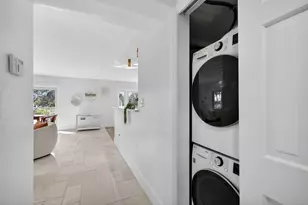 129 S Golfview Rd, Lake Worth Beach, FL 33460 - Photo 23